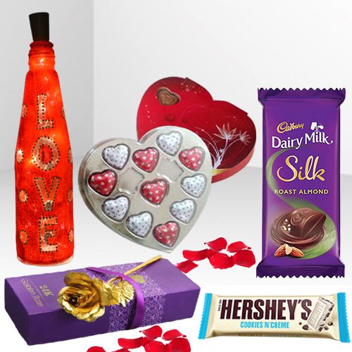 Valentine Goodies Gift Combo